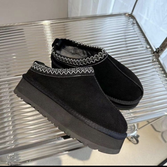 U99 slippers--with box--platform